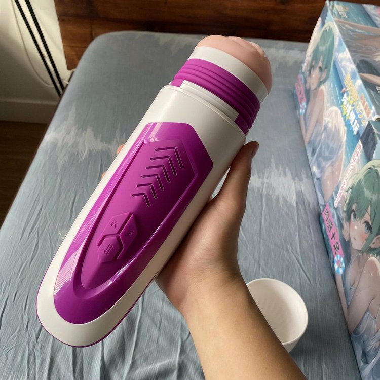 Ống silicon TPE mềm mại của máy thủ dâm Faradi FF95 mang cảm giác như da thật